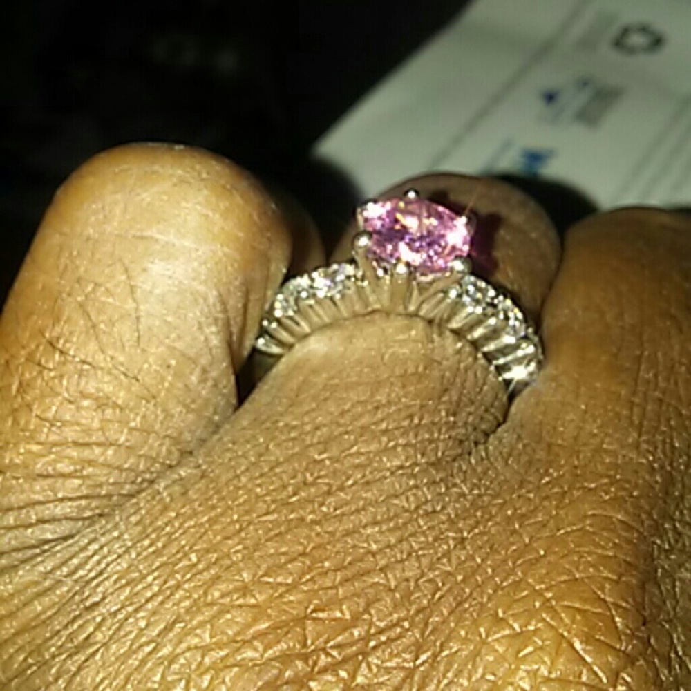 PINK SOLITAIRE CZ ENGAGEMENT RING - Picture 3 of 3